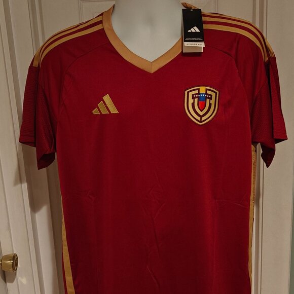 Venezuela 2024/25 Home Jersey Mens Size L Large Slim Fit Soccer NWT Futbol Shirt - Picture 2 of 13